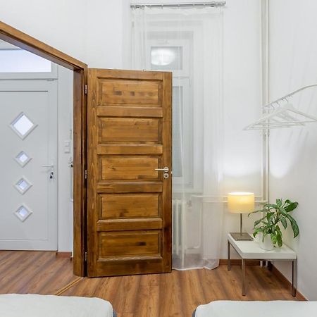 Central Avenue Apartment Budapest Exterior photo